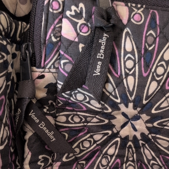 Floral Patterned Backpack - Picture 3 of 8